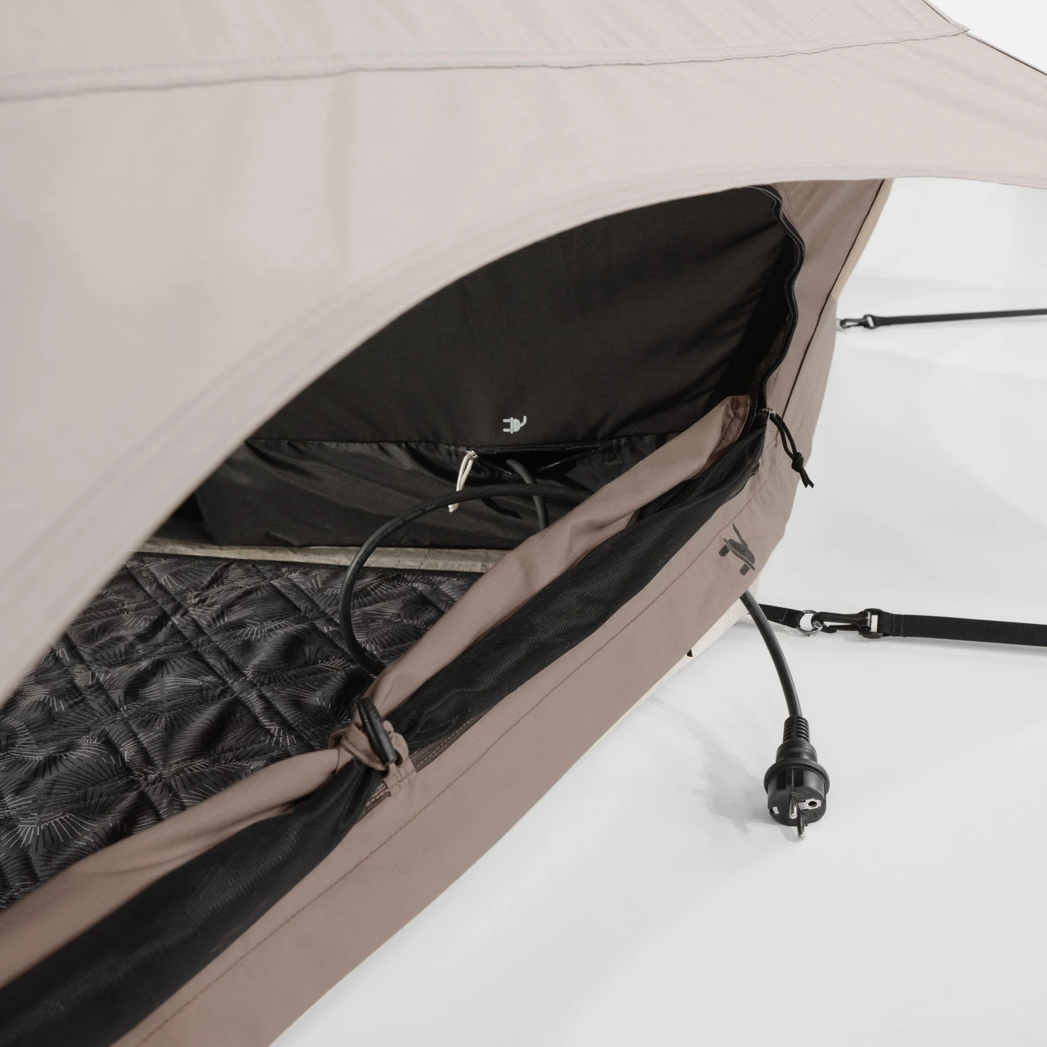 Quechua 5 Man Teepee Tent - Image 13