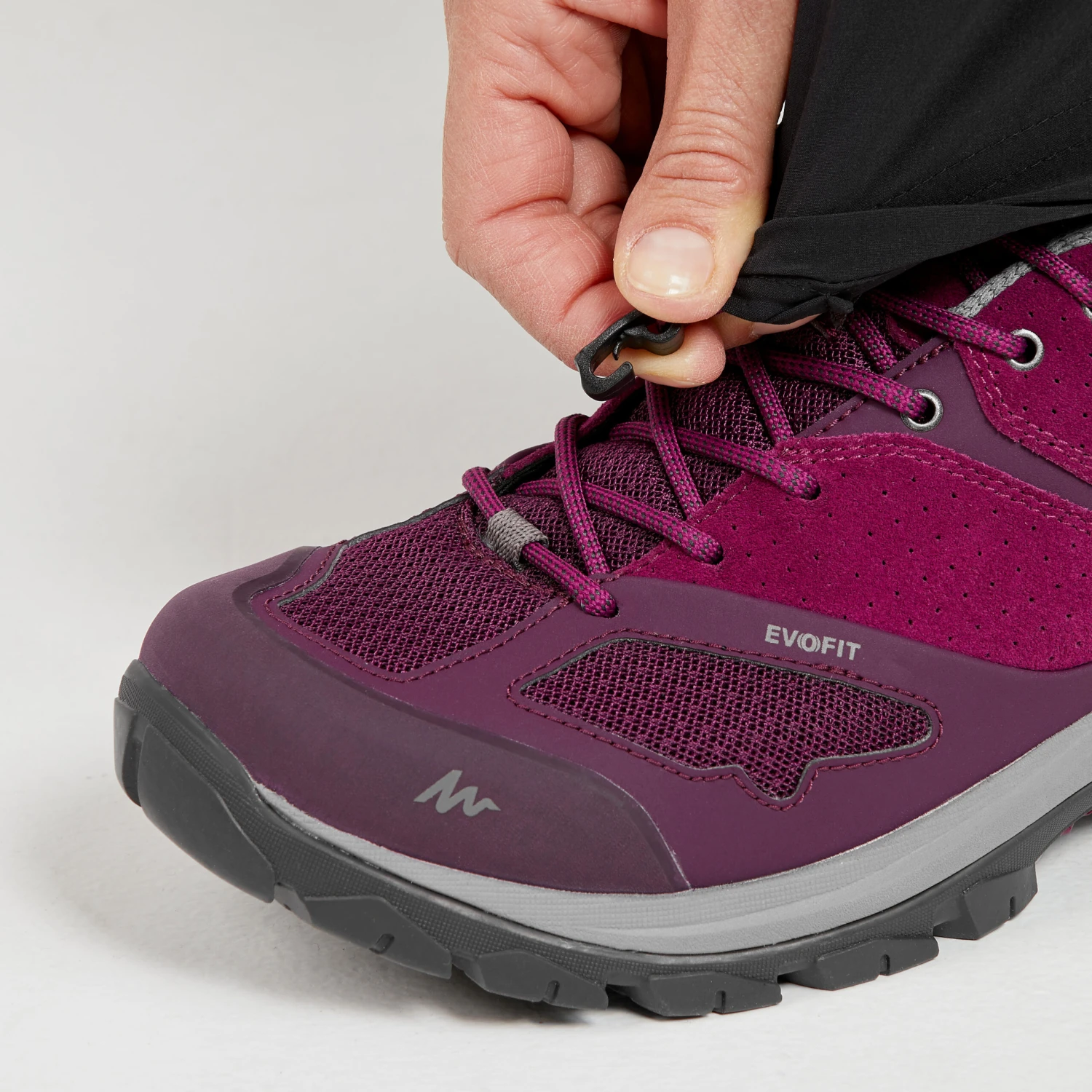 Quechua Women's Convertible Mountain Hiking Trousers - Image 17